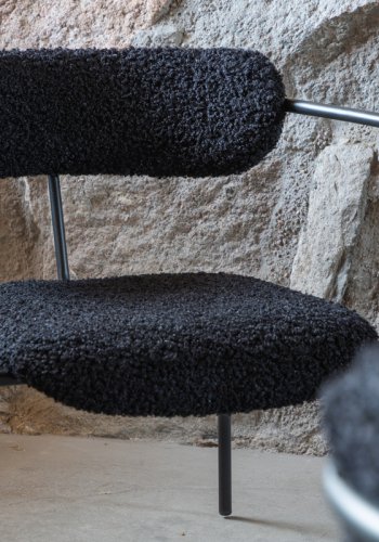 VENTURE DESIGN Duffy lnestol - sort bamsestof polyester og sort stl