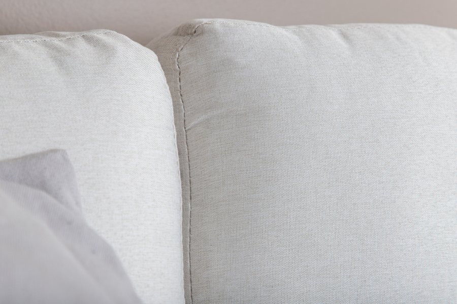 VENTURE DESIGN Zoom 2 pers. sofa - beige polyester og sort stl