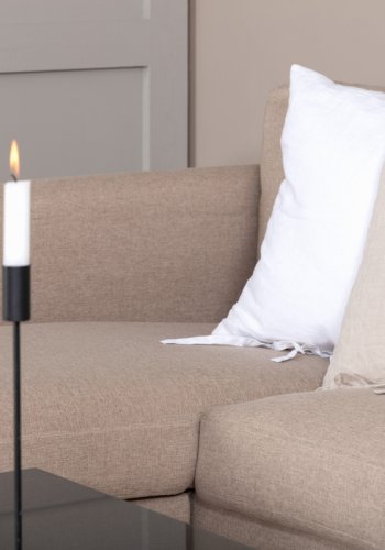 VENTURE DESIGN Zoom U-sofa - brun polyester og sort stl