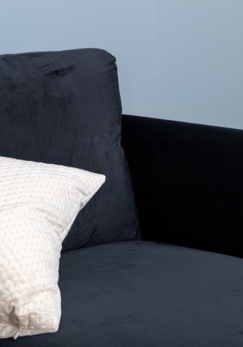 VENTURE DESIGN Zoom U-sofa - sort fljl og sort stl