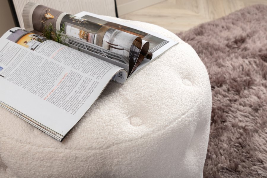 VENTURE DESIGN Benjamin puf, rund - hvid bamsestof (55)