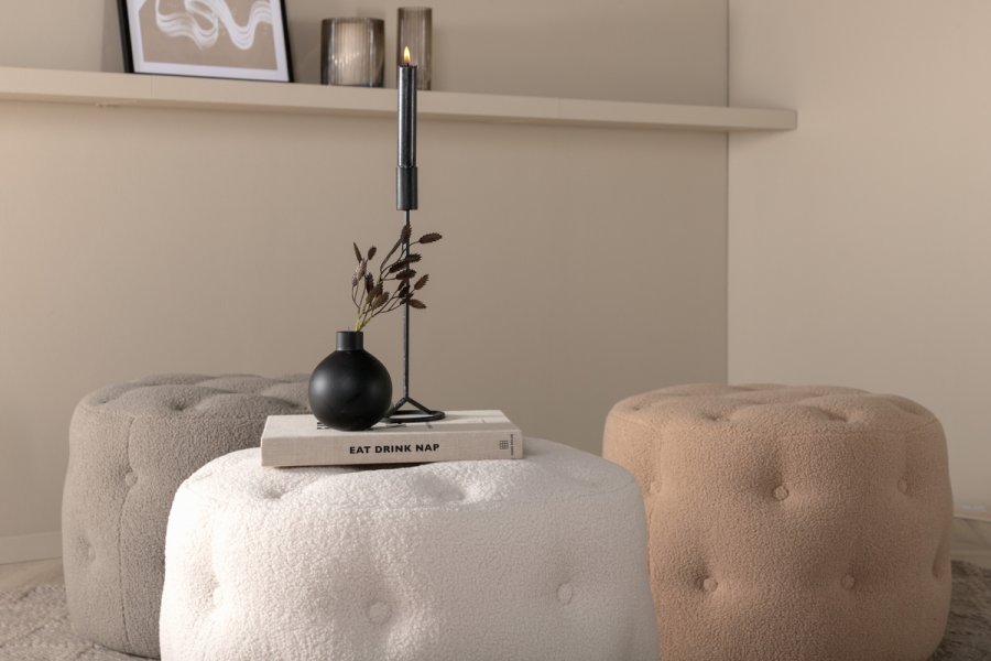 VENTURE DESIGN Benjamin puf, rund - hvid bamsestof (55)