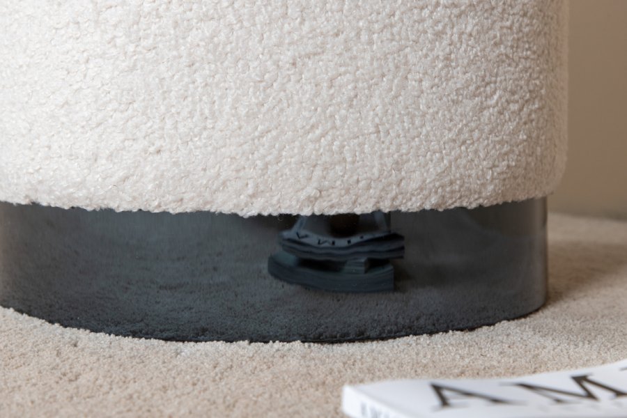 VENTURE DESIGN Benji puf, cylinder - hvid bamsestof polyester og sort stl (35)