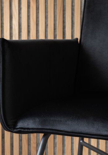 VENTURE DESIGN Pippi spisebordsstol, m. armln - sort fljl/polyesterhr og sort stl