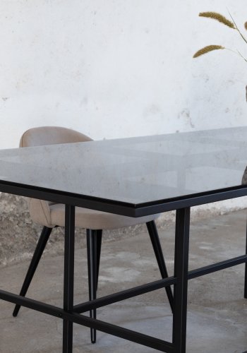 VENTURE DESIGN Leif spisebord, rektangulr - rgfarvet glas og sort stl (200x90)