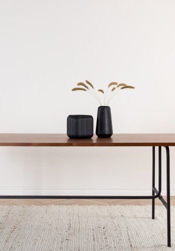 VENTURE DESIGN Uno spisebord, rektangulr - valnddefarvet finér og sort stl (200x90)