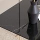 VENTURE DESIGN Tristar sofabord, kvadratisk - sort marmoreret glas og messing stl (80x80)