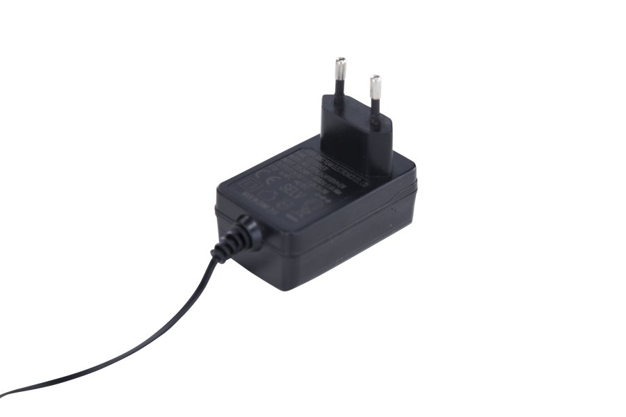 VENTURE DESIGN Corong gulvlampe - sort stl