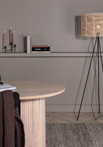 VENTURE DESIGN Fence gulvlampe - natur rattan og sort stl