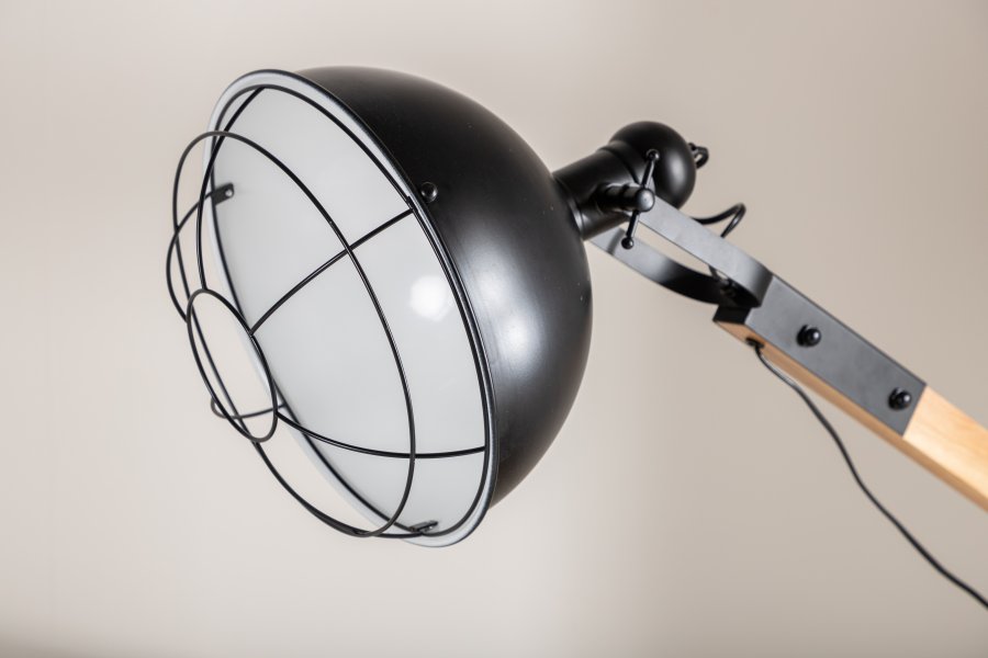 VENTURE DESIGN Kick gulvlampe - natur og sort stl