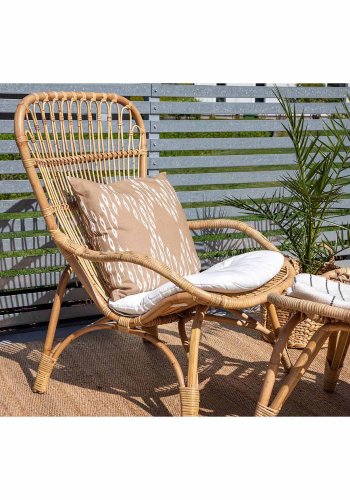 VENTURE DESIGN Ella loungestol, m. fodskammel og hynde - offwhite stof og natur bambus