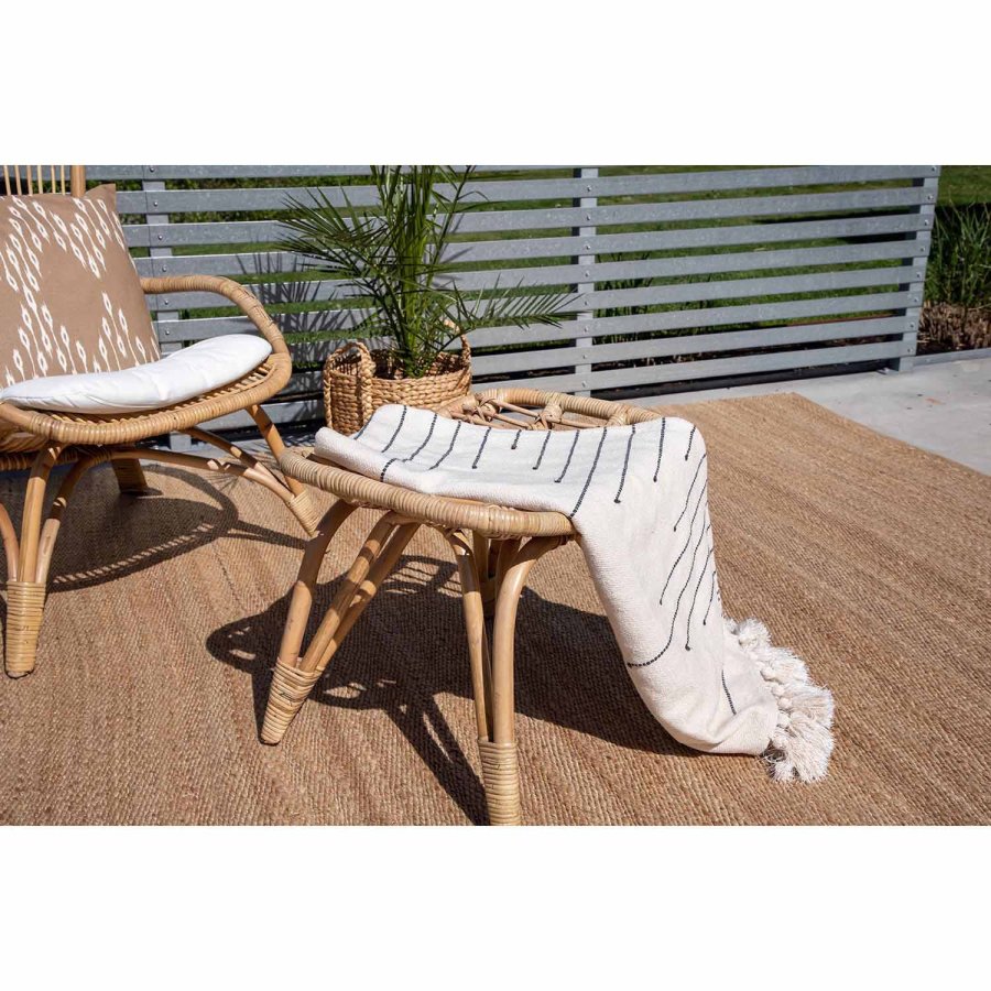 VENTURE DESIGN Ella loungestol, m. fodskammel og hynde - offwhite stof og natur bambus