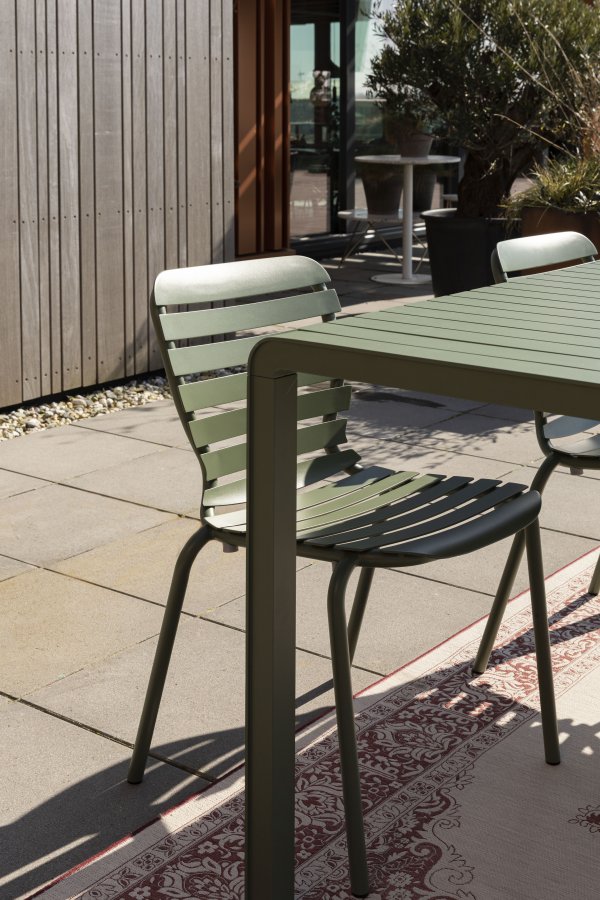 ZUIVER Vondel havestol, stabelbar - grn aluminium