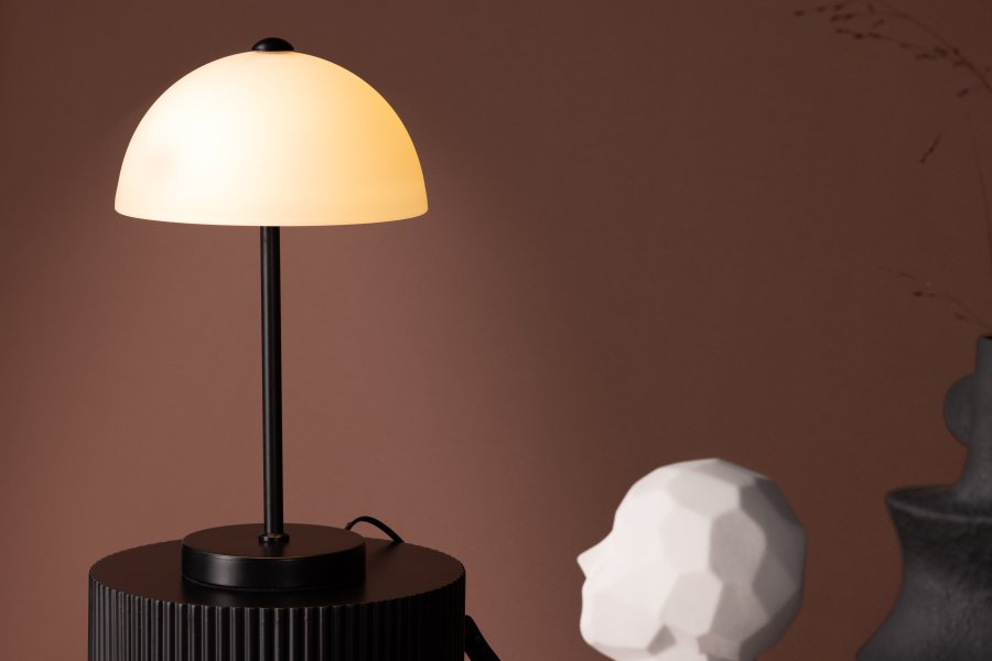 VENTURE DESIGN Ferrand bordlampe - hvid glas og sort jern
