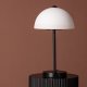 VENTURE DESIGN Ferrand bordlampe - hvid glas og sort jern