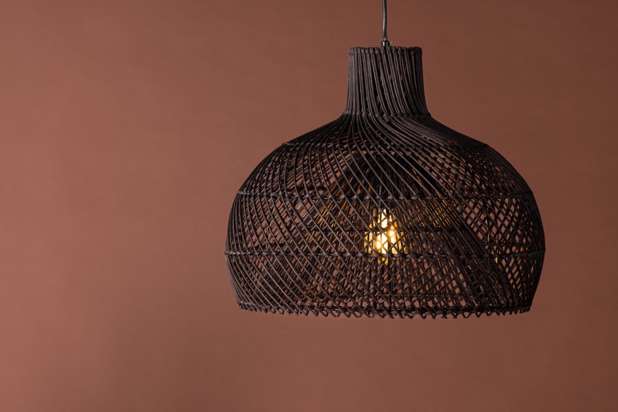 VENTURE DESIGN Laroche loftlampe - sort rattan