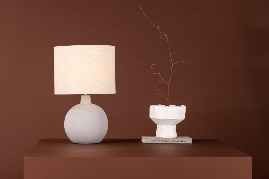 VENTURE DESIGN Torcello bordlampe - beige hr og gr beton
