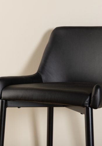 VENTURE DESIGN Plaza barstol, m. rygln og fodsttte - sort PU/polyester og sort stl