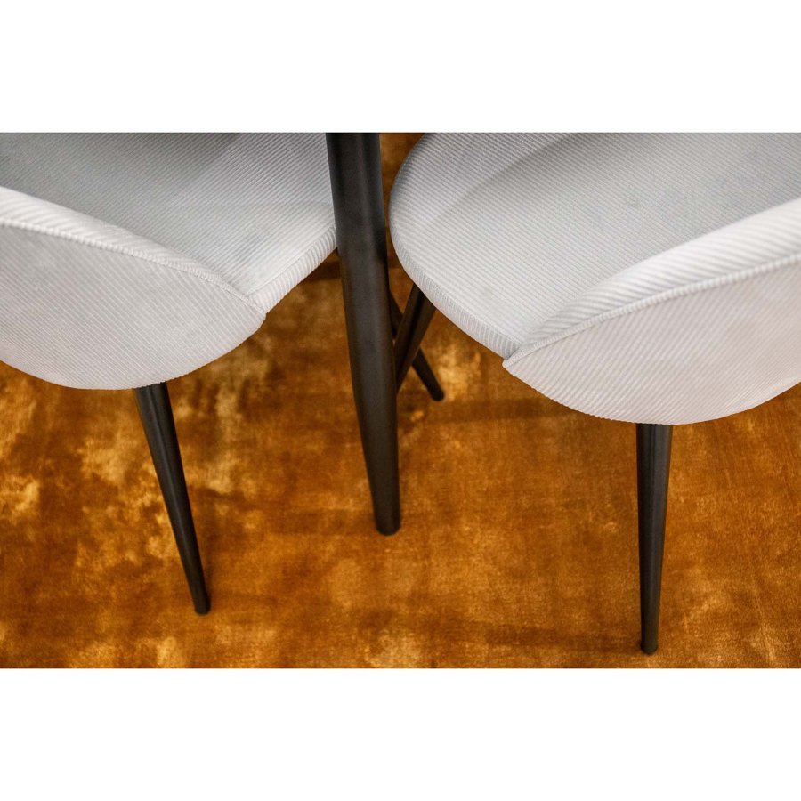 VENTURE DESIGN Indra gulvtppe - sennepsgul viskose og bomuld (170x240)