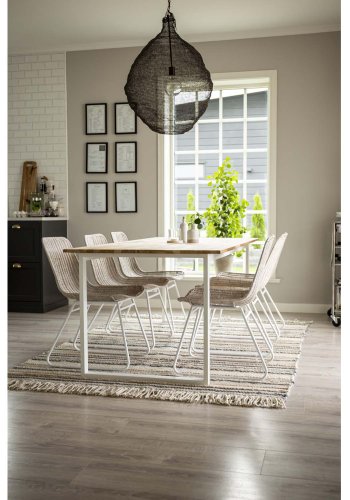 VENTURE DESIGN Cirebon spisebordsstol - hvidvasket natur rattan og hvid metal