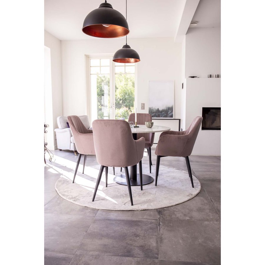 VENTURE DESIGN Indra gulvtppe - slv viskose og bomuld (200)