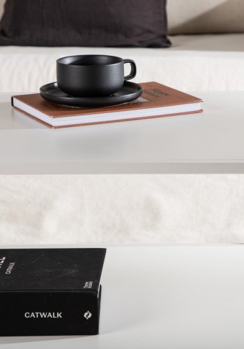 VENTURE DESIGN Staal sofabord, m. hylde - hvid stl (120x50)