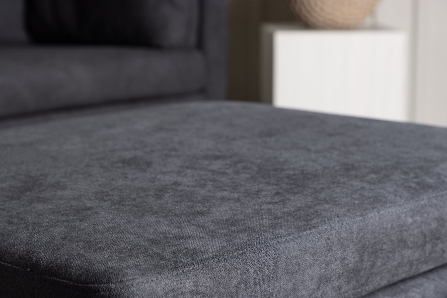 VENTURE DESIGN Boom puf, rektangulr - sort polyester stof og stl (90x70)