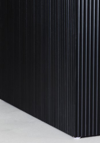 VENTURE DESIGN Matilda spisebord, m. udtrk - sort MDF med finér (130/180)