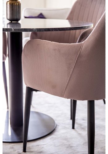 VENTURE DESIGN Indra gulvtppe - slv viskose og bomuld (200)