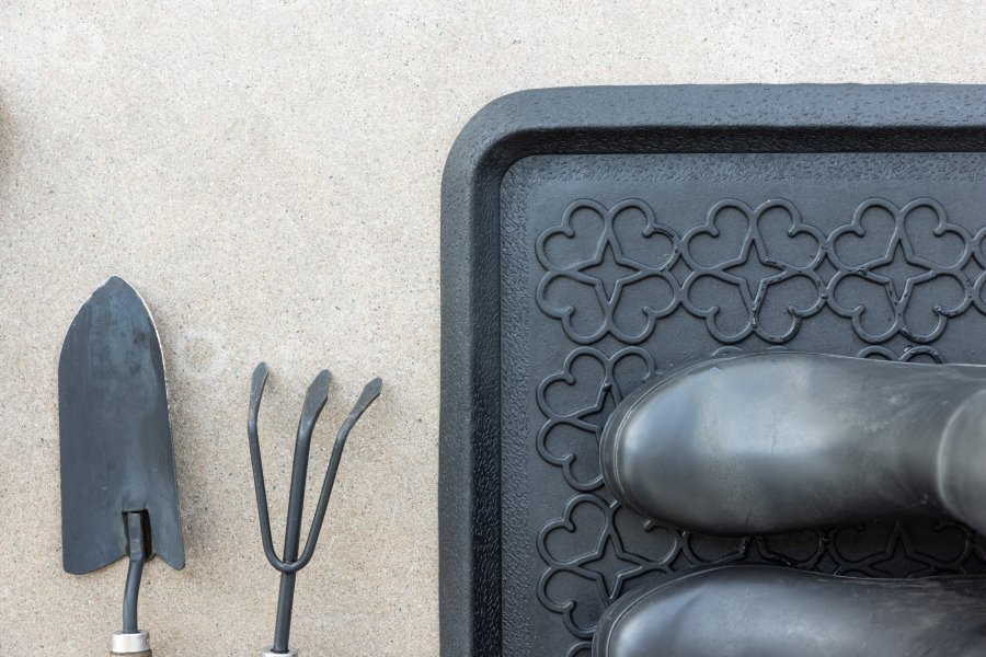 VENTURE DESIGN Gunnar skomtte, rektangulr - sort gummi (45x75)