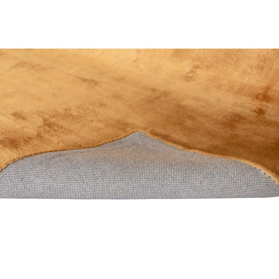 VENTURE DESIGN Indra gulvtppe - sennepsgul viskose og bomuld (170x240)