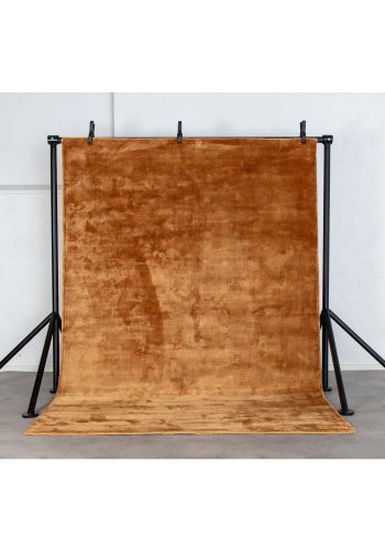 VENTURE DESIGN Indra gulvtppe - sennepsgul viskose og bomuld (200x300)