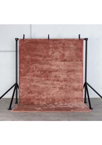 VENTURE DESIGN Indra gulvtppe - rosa viskose og bomuld (250x350)