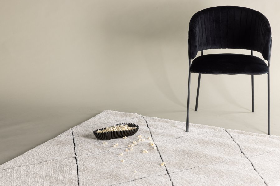 VENTURE DESIGN Patrik gulvtppe, rektangulr - hvid/sort polyester (290x200)