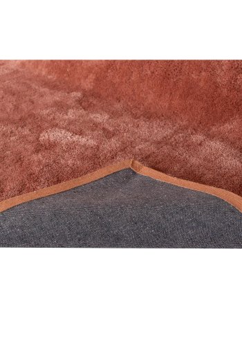 VENTURE DESIGN Undra gulvtppe - dusty pink viskose (170x240) 