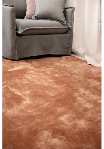 VENTURE DESIGN Undra gulvtppe - dusty pink viskose (250x350) 