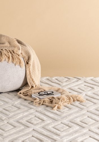 VENTURE DESIGN Pia gulvtppe, rektangulr - hvid polyester (290x200)