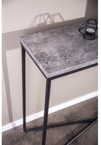 VENTURE DESIGN Palace sidebord - gr cement og sort metal (110x30)