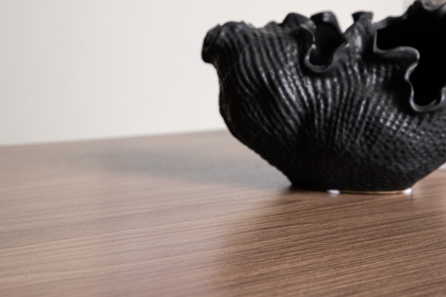 VENTURE DESIGN Tempe spisebord, rektangulr - valnd MDF og sort stl (140x80)