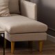 ACT NORDIC Milly 2 pers. sofa med chaiselong, vendbar - beige stof og natur gummitr