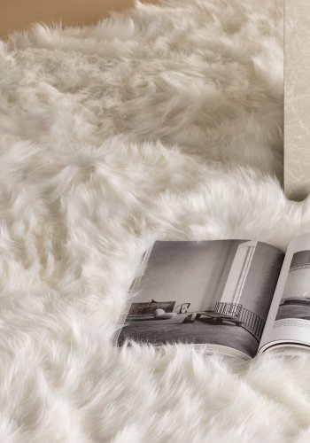 VENTURE DESIGN Katy gulvtppe, rektangulr - hvid akryl falsk pels (230x160)