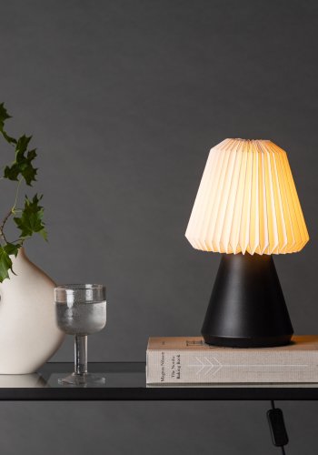 VENTURE DESIGN Fjällen bordlampe - hvid papir og sort stl