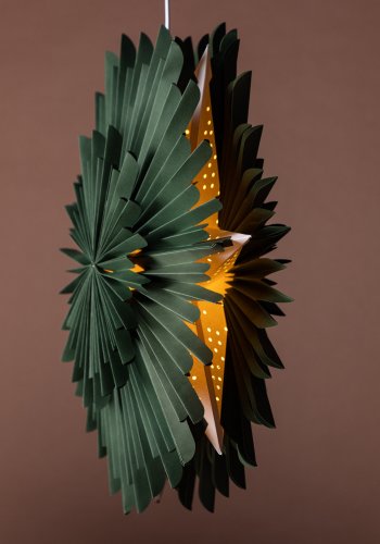 VENTURE DESIGN Sälen loftlampe - grn papir (60cm)