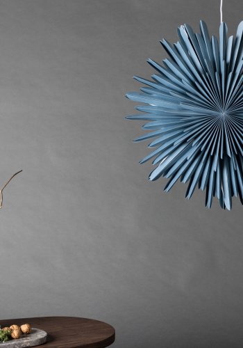 VENTURE DESIGN Sälen loftlampe - gr/bl papir (60cm)