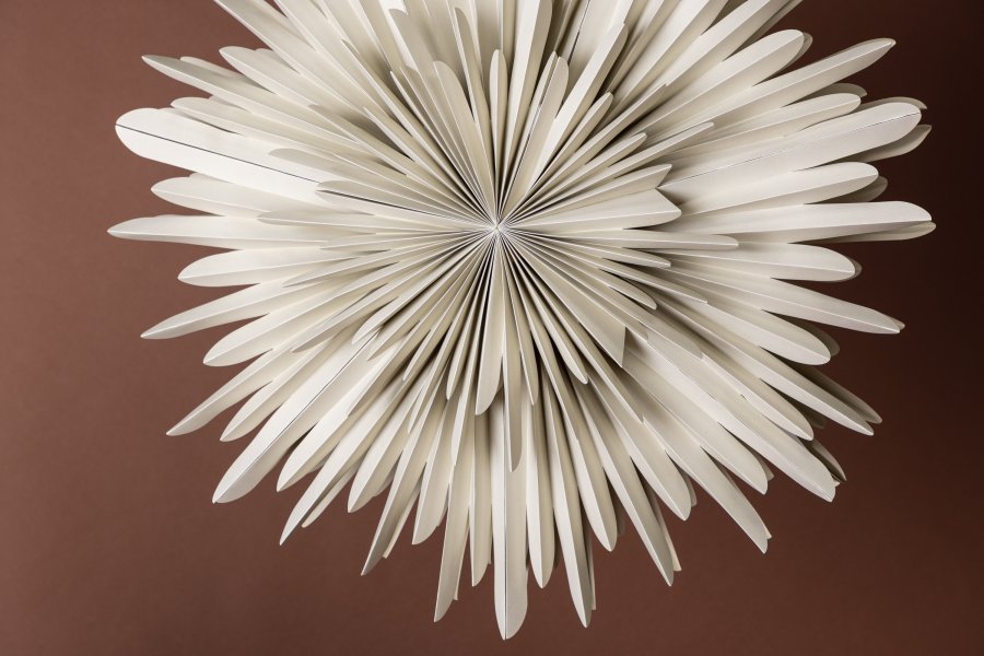 VENTURE DESIGN Sälen loftlampe - beige papir (80cm)