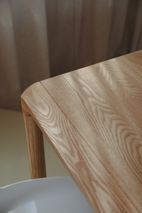 ZUIVER Storm spisebord, rektangulr - natur asketrsfinér og natur asketr (180x90)