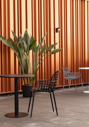 ZUIVER Metsu Bistro havebord, rund - sort stl (70)