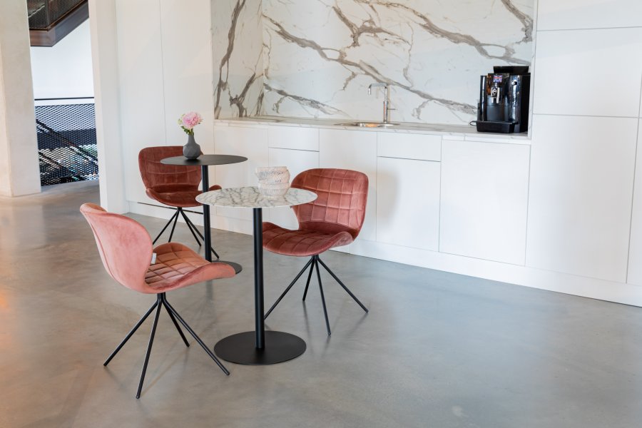 ZUIVER Snow Bistro bord, rund - sort stl (57)