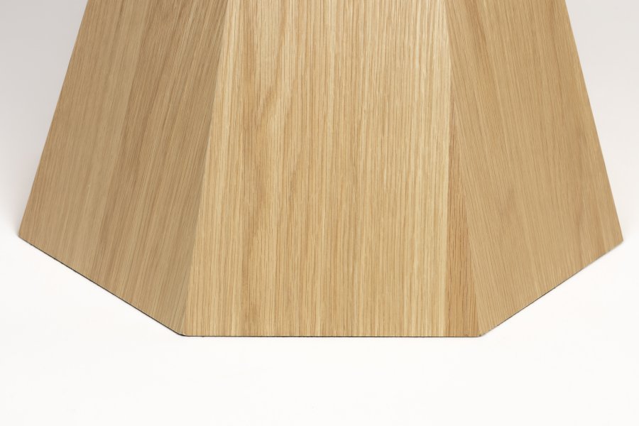 ZUIVER Lotus spisebord, rund - natur egetrsfinér og akacietr (120)