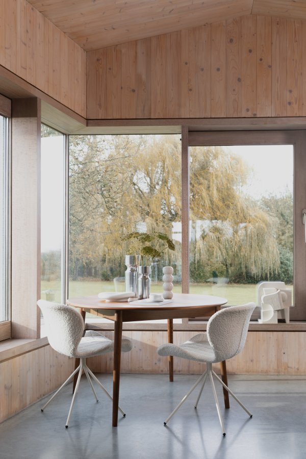 ZUIVER Twist spisebord, m. udtrk, rund - brun valnddefinér (120)